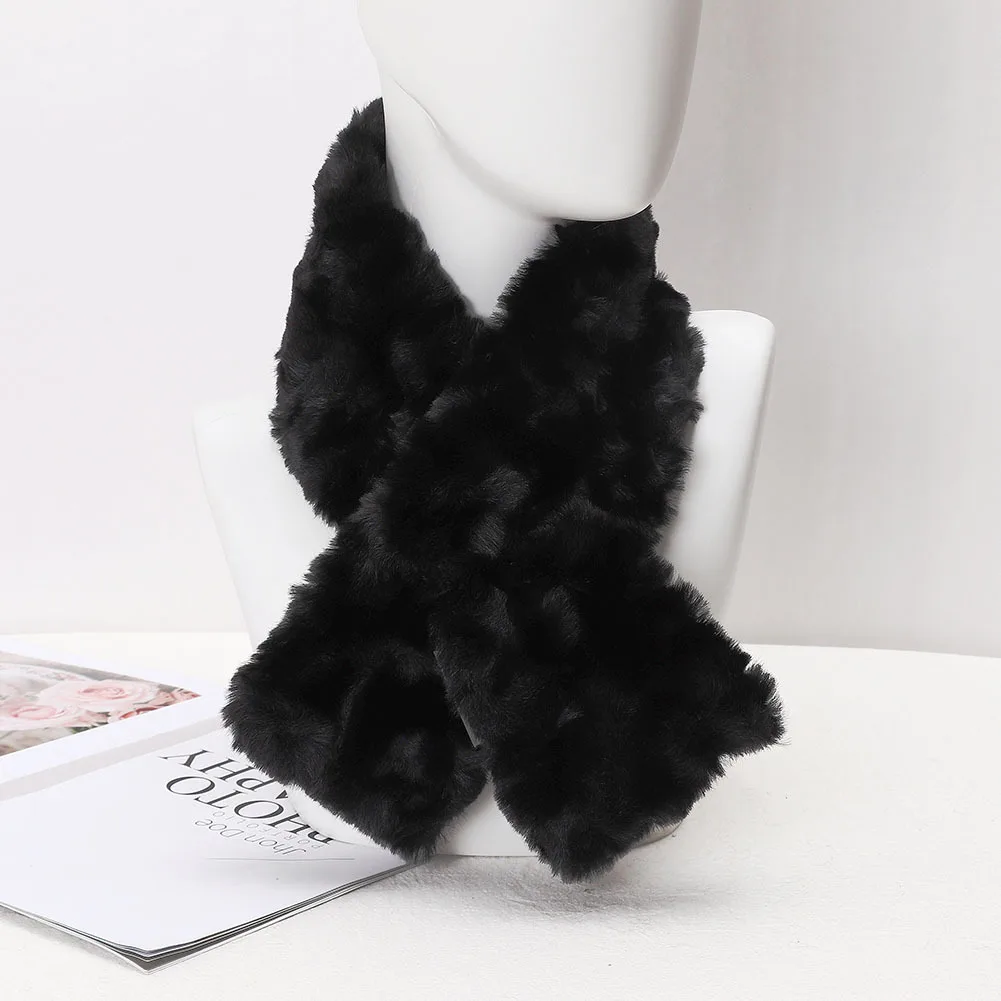 

2020 New Thick Warm Black White Faux Fur Scarf Neck Collar Women Men Winter Fashion Plush Neck Warmer Scarves Shawls and Wraps