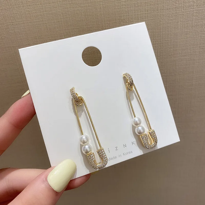 

Peral Paperclip Earrings For Women Zircon Pin Star Full Micro Pave Bling 2020 New Earring Korean Jewelry Femme