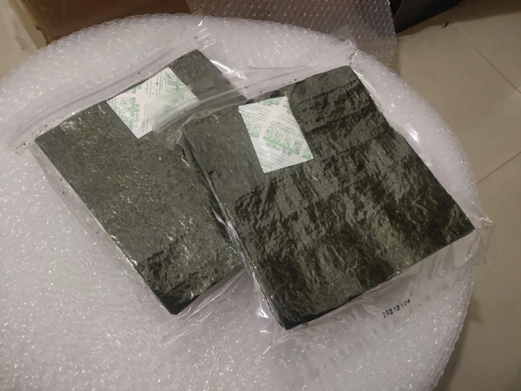 

2022 Hot Selling High Quality 50-100Pcs Sushi Nori Sheets Dried Laver for Sushi Set Wholesale AAA Nori Sushi Factory