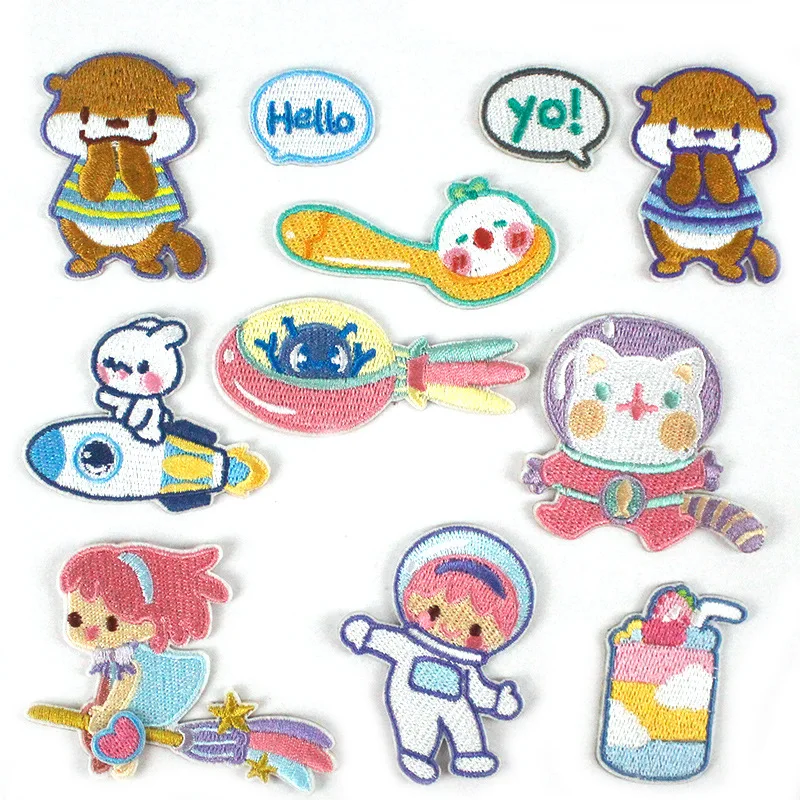 

30pcs/lot Embroidery Patch Sticker Girl Animal Astronaut Pan Fun Letter Clothing Decoration Sewing Accessory Diy Iron Applique
