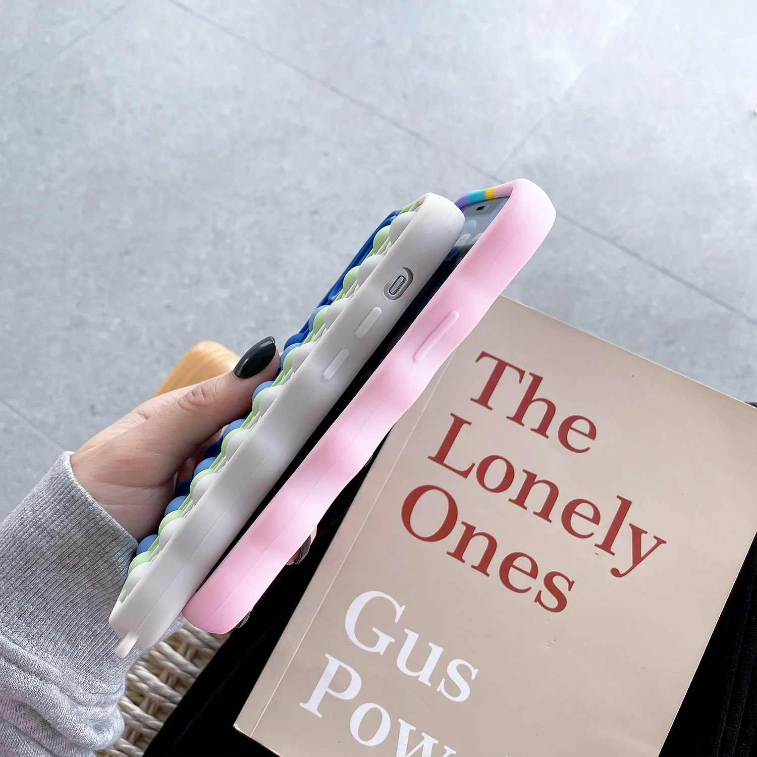 

Rainbow bubble Relieve Stress Phone Case For iphone 11 Pro Max 12 Mini XR XS 8 X 7 6 Plus Fashion Pop Toys Soft Silicone Cover