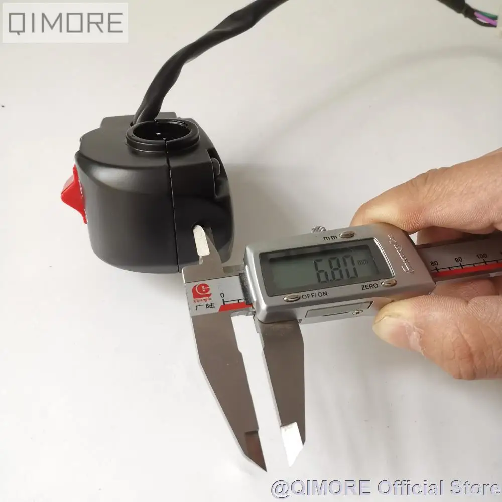 Выключатель управления правой ручкой версия EPA для скутера KEEWAY Hurricane 50 Focus F-act RY8