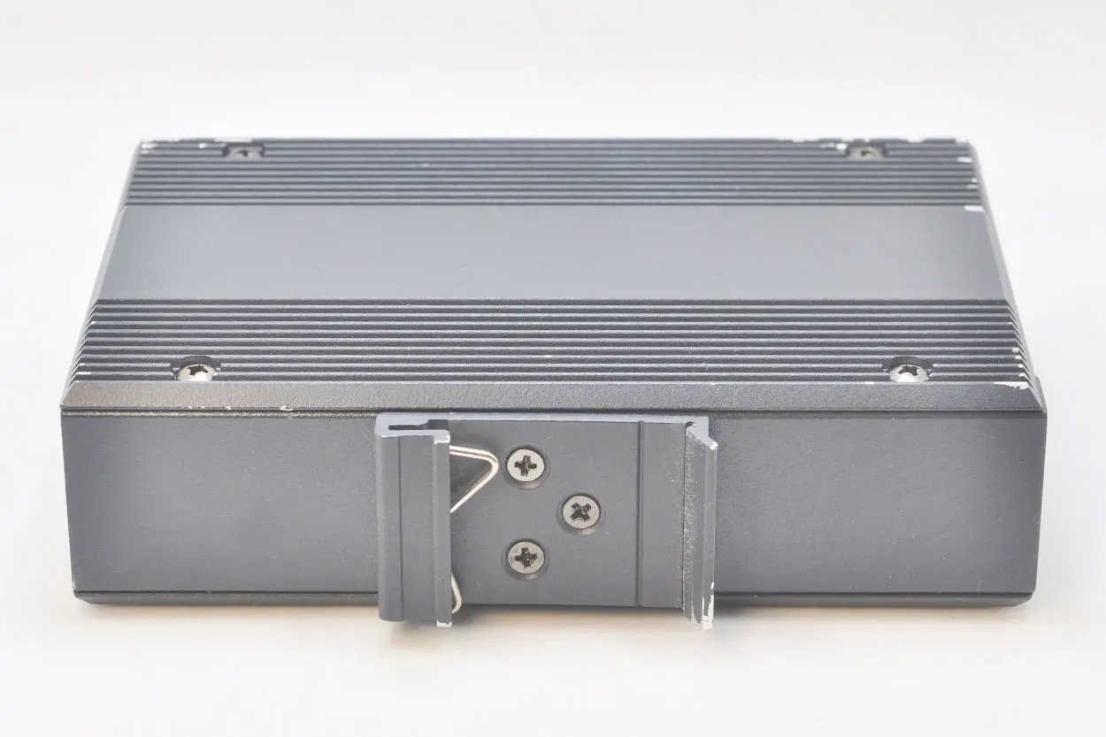 Используется/подходит для Advantech EKI-2728 8-портовый полный гигабитный неуправляемый