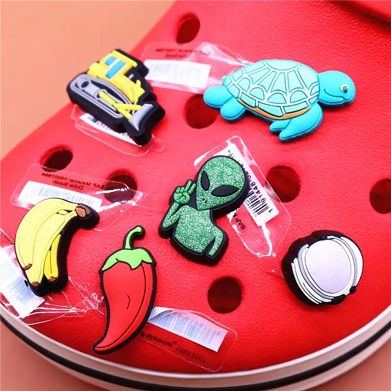Alien Turtle PVC Shoe Charms Accessories Aerospace Helmet Chili Banana Shoe Buckle Decorations fit Kids X-mas Party Gifts U264