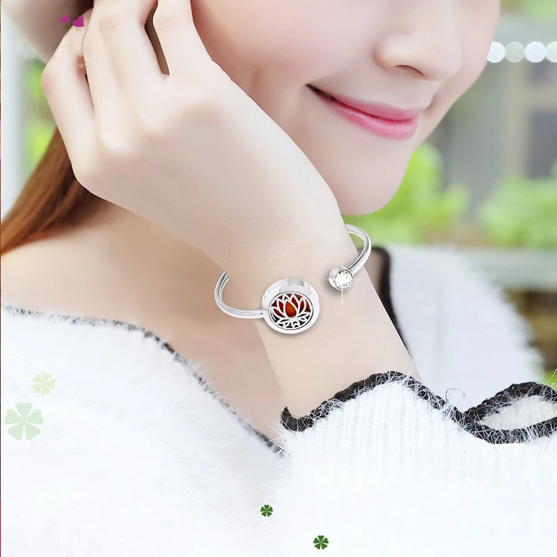 Оптовая продажа поворотный медальон для духов и эфирных масел из нержавеющей