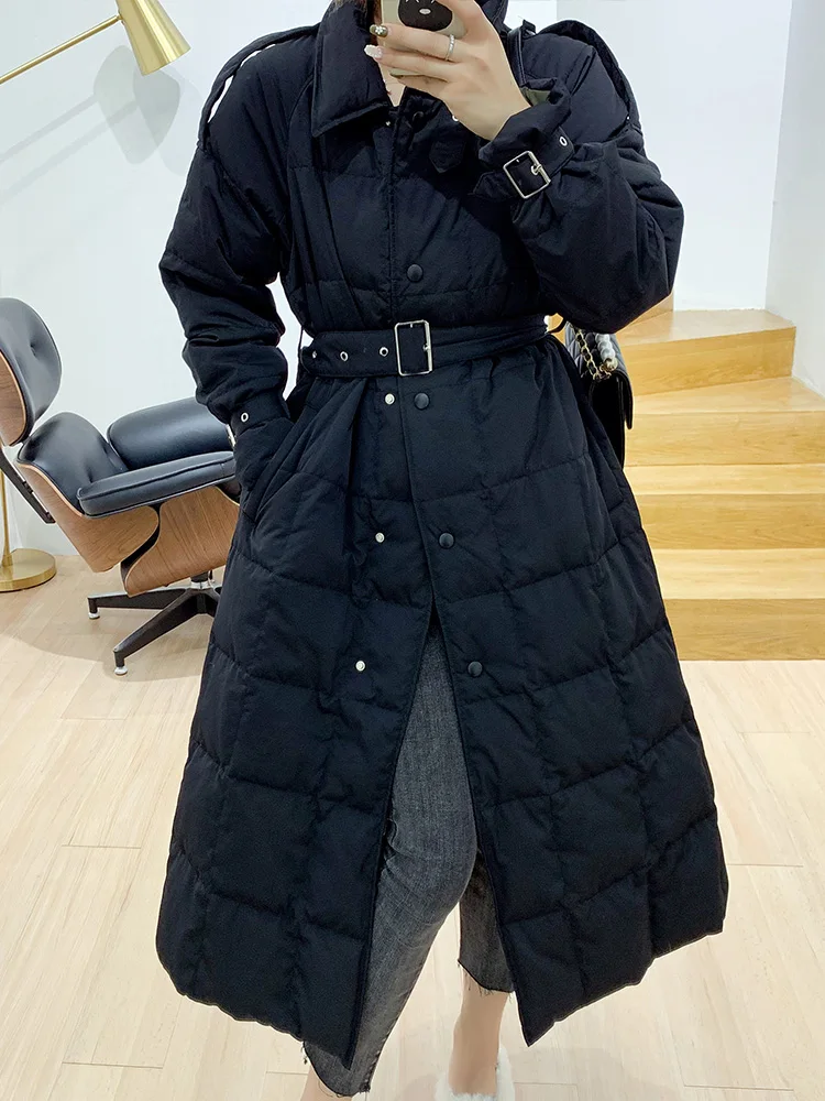 Зимняя женская куртка на 90% белом утином пуху однобортное свободное теплое