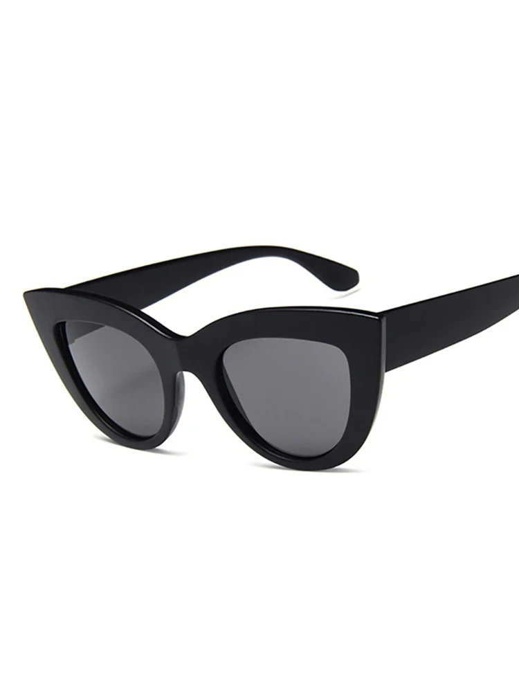 

Brand Design Men Women Sunglasses Famous Luxury Glasses Lady Sun glass Woman Fashion Driving Eyeglasses UV400 S-2203