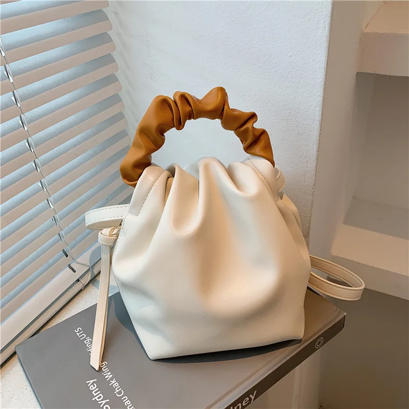 

Luxury Brand Small Bucket Bag 2021 Fashion New High-quality PU Leather Handbag Women's Designer Pleated Crossbody Shoulder Bags