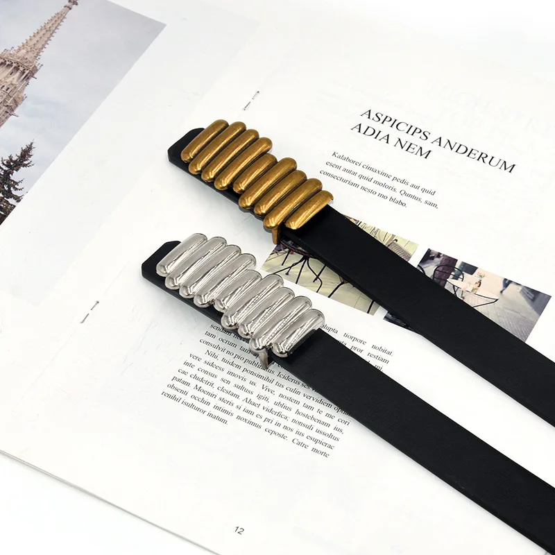 Ремень с металлической пряжкой Женский простой модный пояс в южнокорейском