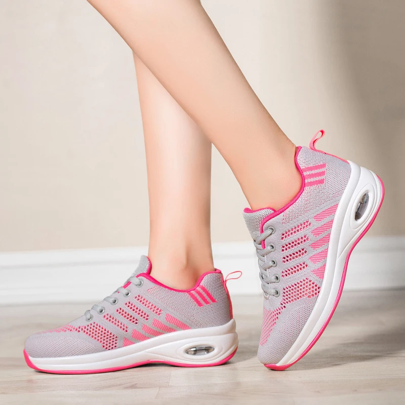 Женские теннисные туфли новинка 2019 уличные удобные тренировочные кроссовки