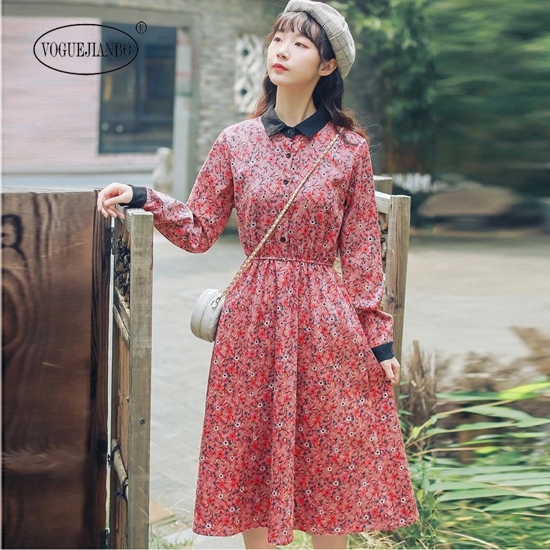 Женское вельветовое платье с длинным рукавом свободное маленькое большого