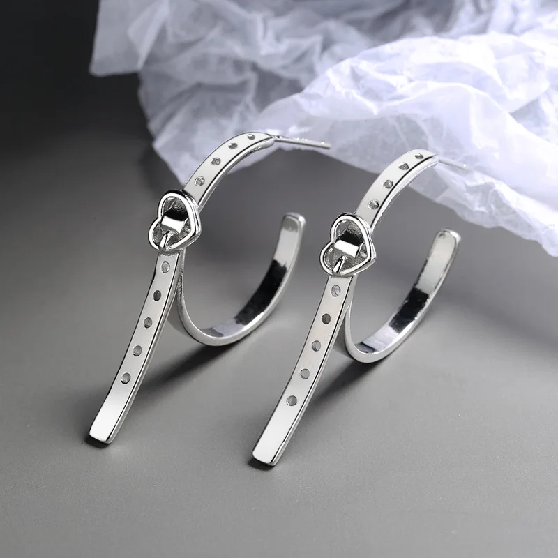 

2021 Newest Punk Belt Hoop Earrings for Women Girls Fashion Heart Ear Jewelry Boho Daily Party Engagement Jewelry to Best Friend