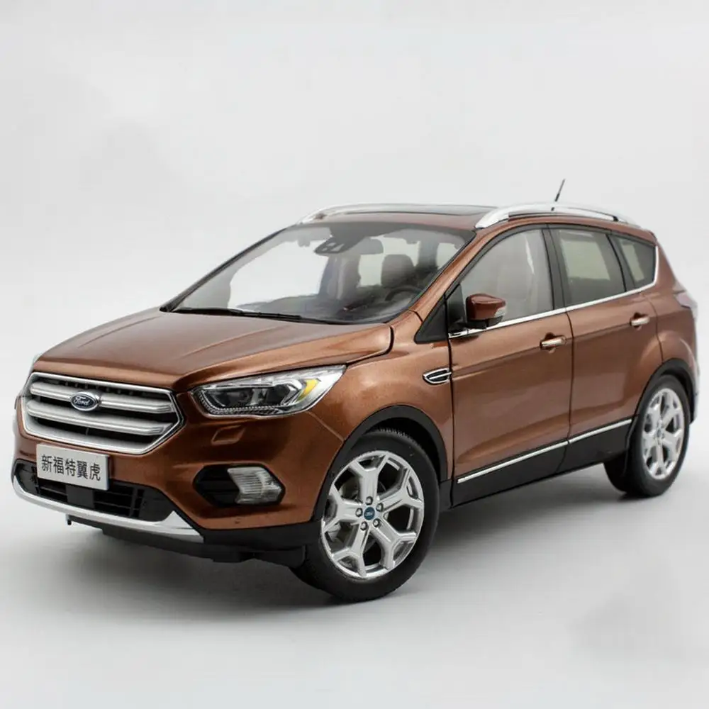 Модель автомобиля Ford Kuga 1/18 SUV коллекция игрушек в масштабе 2017 | Игрушки и хобби