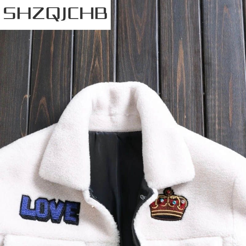 

JCHB 2021 Designer Cartoon Embroidery Wool Cashmere Coat Men Winter White Preppy Style Shearling Jacket Single Breasted Warm Woo