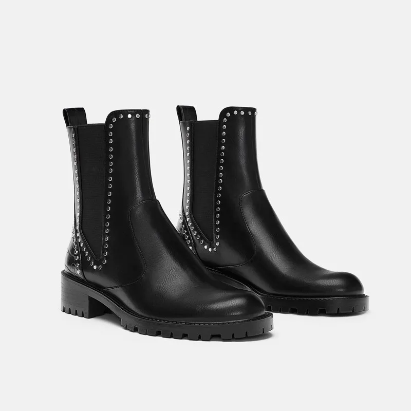 

2021 Winter Women's Boots Thick-heeled Rivet Martin Boots Female England Fashion Platform Boot Thick-soled Motorcycle Short Boot