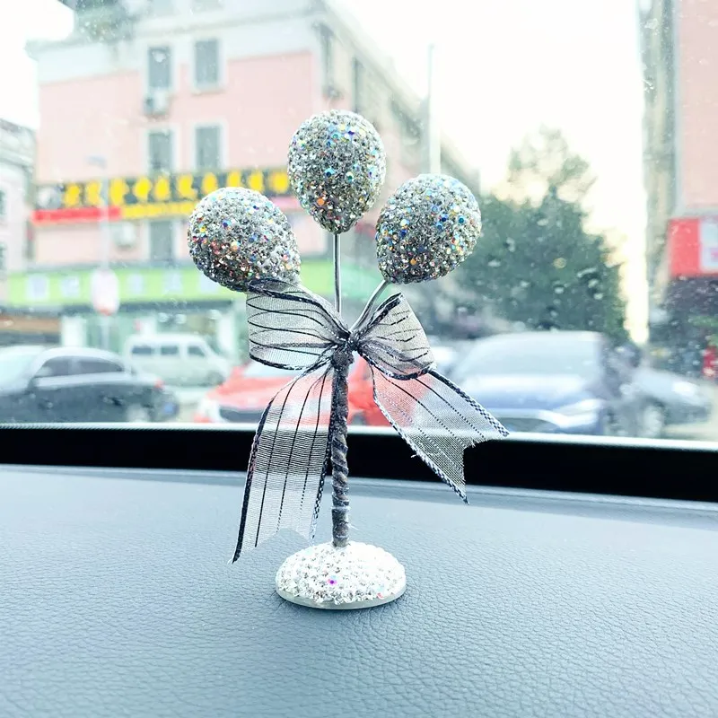 

ZK30 Lovely creative personality bright diamond confession balloon center soft pottery diamond car interior decoration ornament