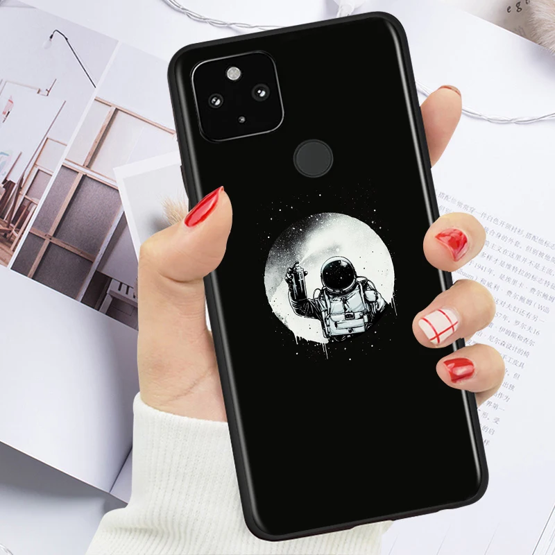

Hot Moon Astronaut Shockproof Cover for Google Pixel 5 4 4A XL 5G Black Phone Case Shell Soft Fundas Coque Capa