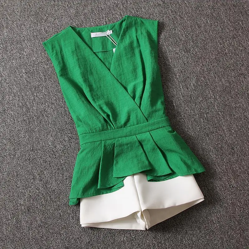 

Women Summer Leisure Shorts Suit Sleeveless V-neck Vest + High Waist Shorts Outfits Korean Female Fashion Two Piece Sets Q140