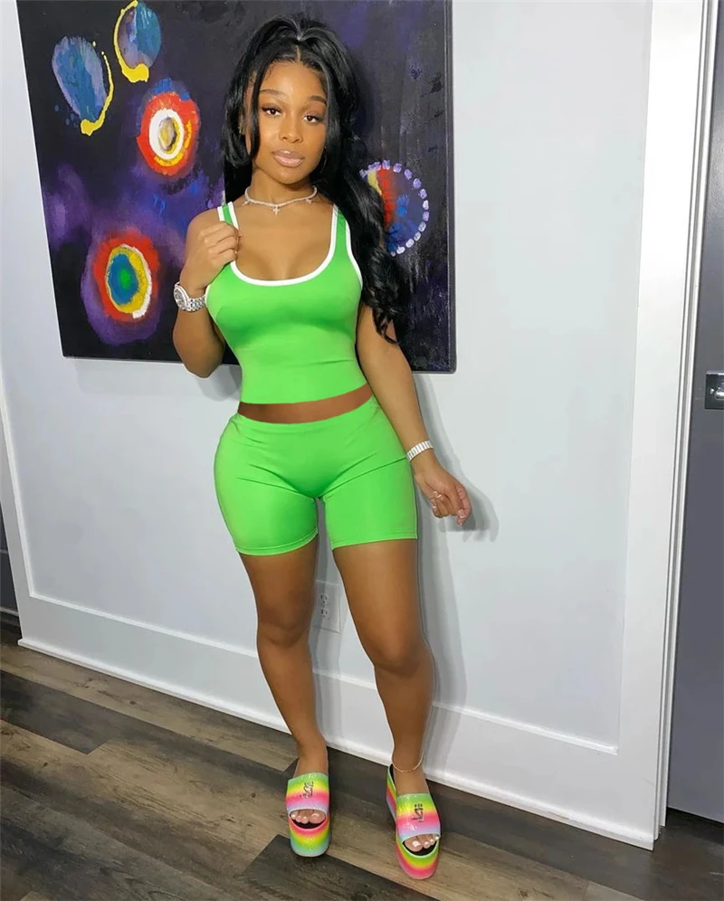 Модный сексуальный однотонный костюм Adogirl из жилета и шорт женская спортивная