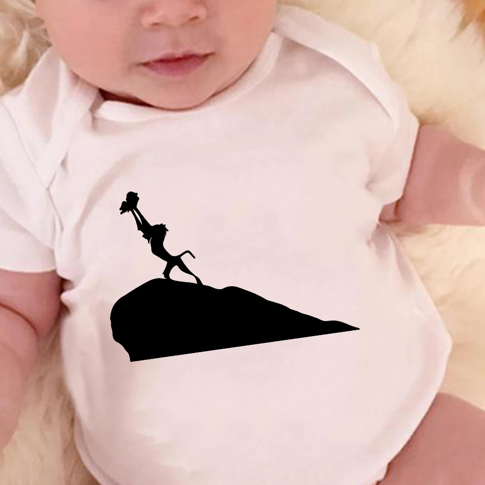 

Disney Fashion Cute Lion King Simba Cartoon Print Casual Toddler Jumpsuit O-Neck Harajuku Short Sleeve Baby Girl Boy Onesie