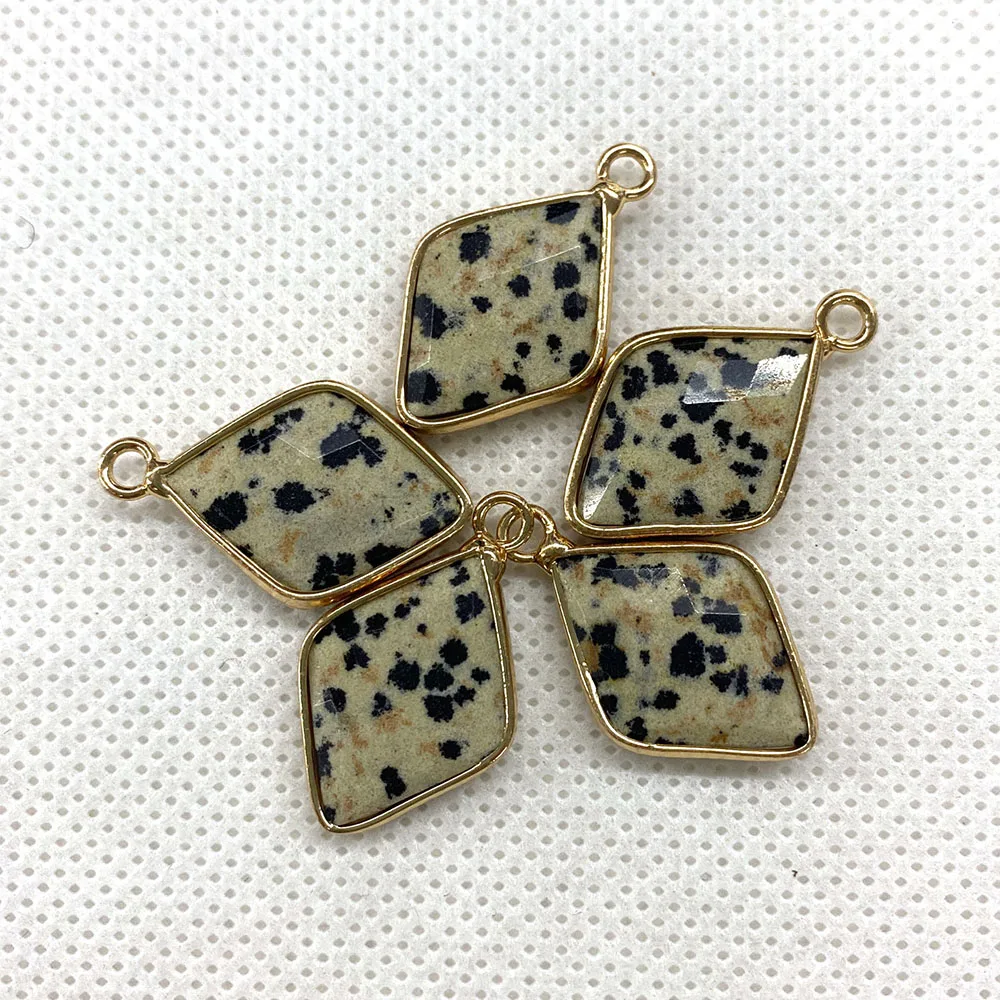 2 _ натуральный камень белый кристалл оникс квадратный Нежный кулон для