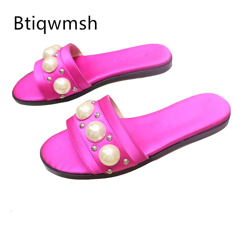 

Розовые шлепанцы с жемчугом женские шлепанцы с открытым носком Стразы с заклепками на плоской подошве женские модные шлепанцы