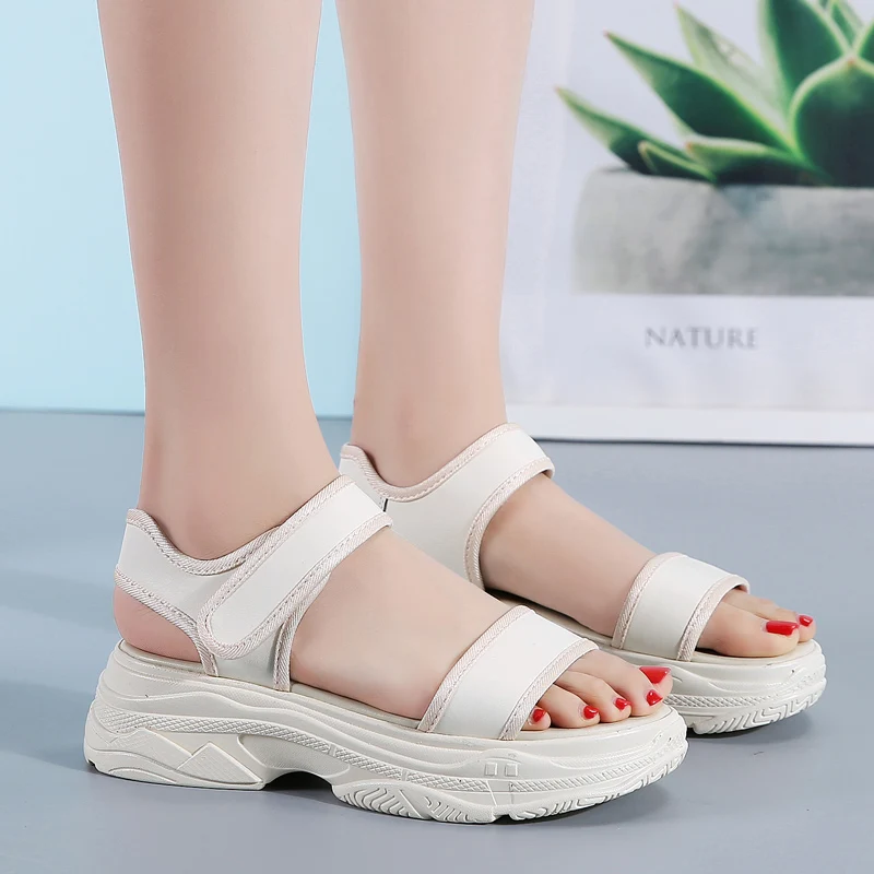 

AARDIMI Classic Gladiator Women Sports Sandals Ladies Hook&Loop Solid Shoes Woman Casual Plataformas Sandalias Mujer 2020 New