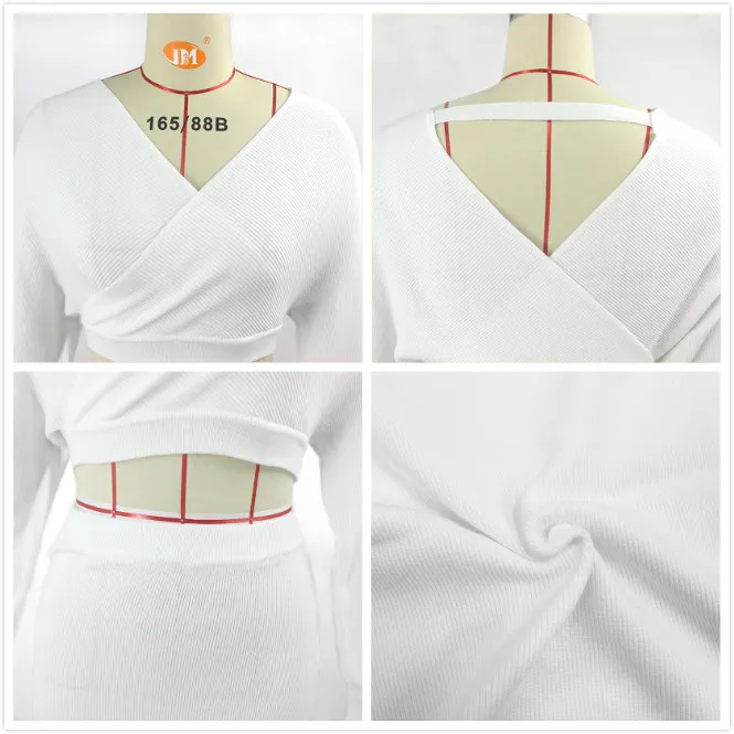 Белый вязаный костюм из двух предметов короткий топ и юбка осенне зимний свитер