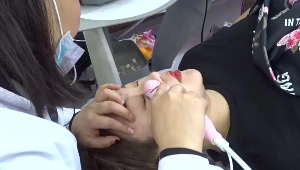 

Radio Frequency RF eye bags removal dark circles removal skin tightening no invasive beauty machine