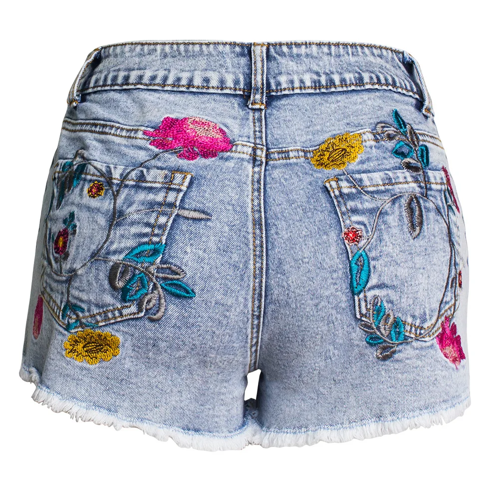 

Women's 3D embroidery three-dimensional flower high waist slim denim shorts, idyllic style, large size, versatile personality