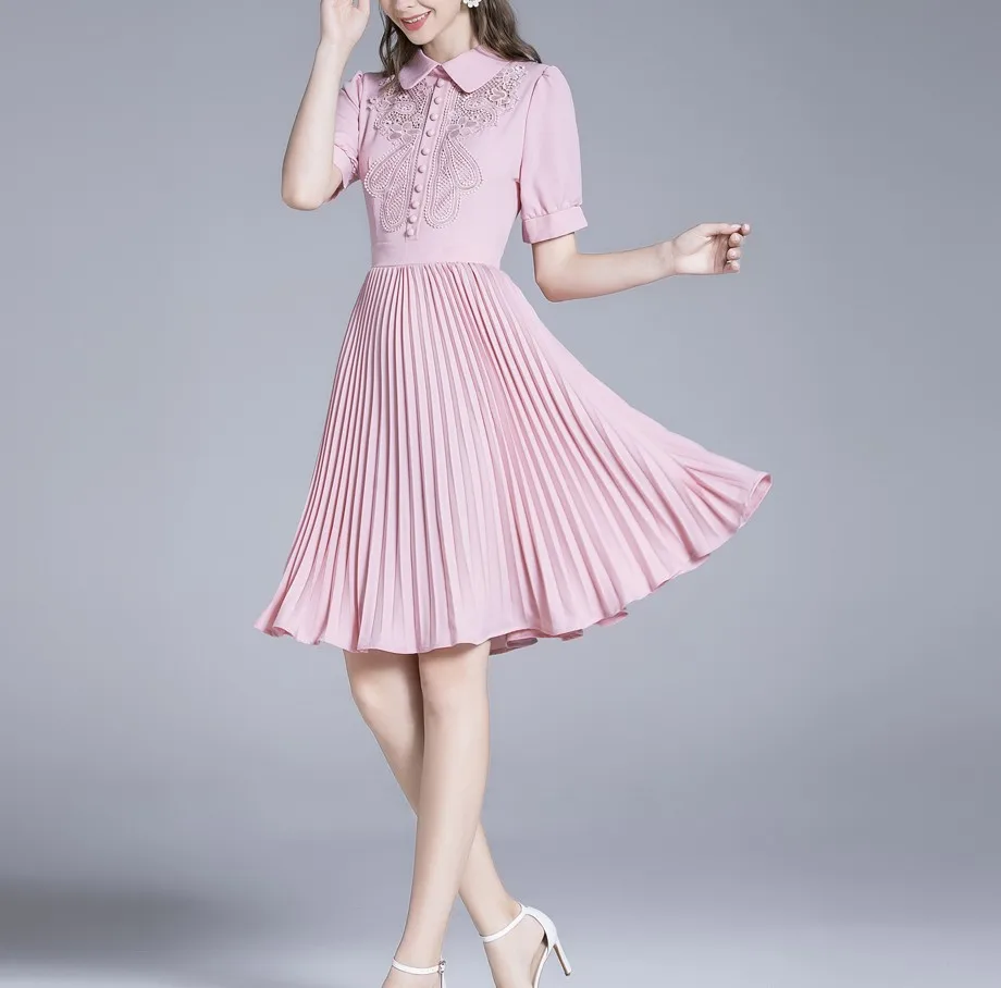 Платья для летней вечеринки 2021 года с винтажным элегантным воротником Питера Пэна, вышивкой кружева, пустотелой высокой талией и плиссированной юбкой