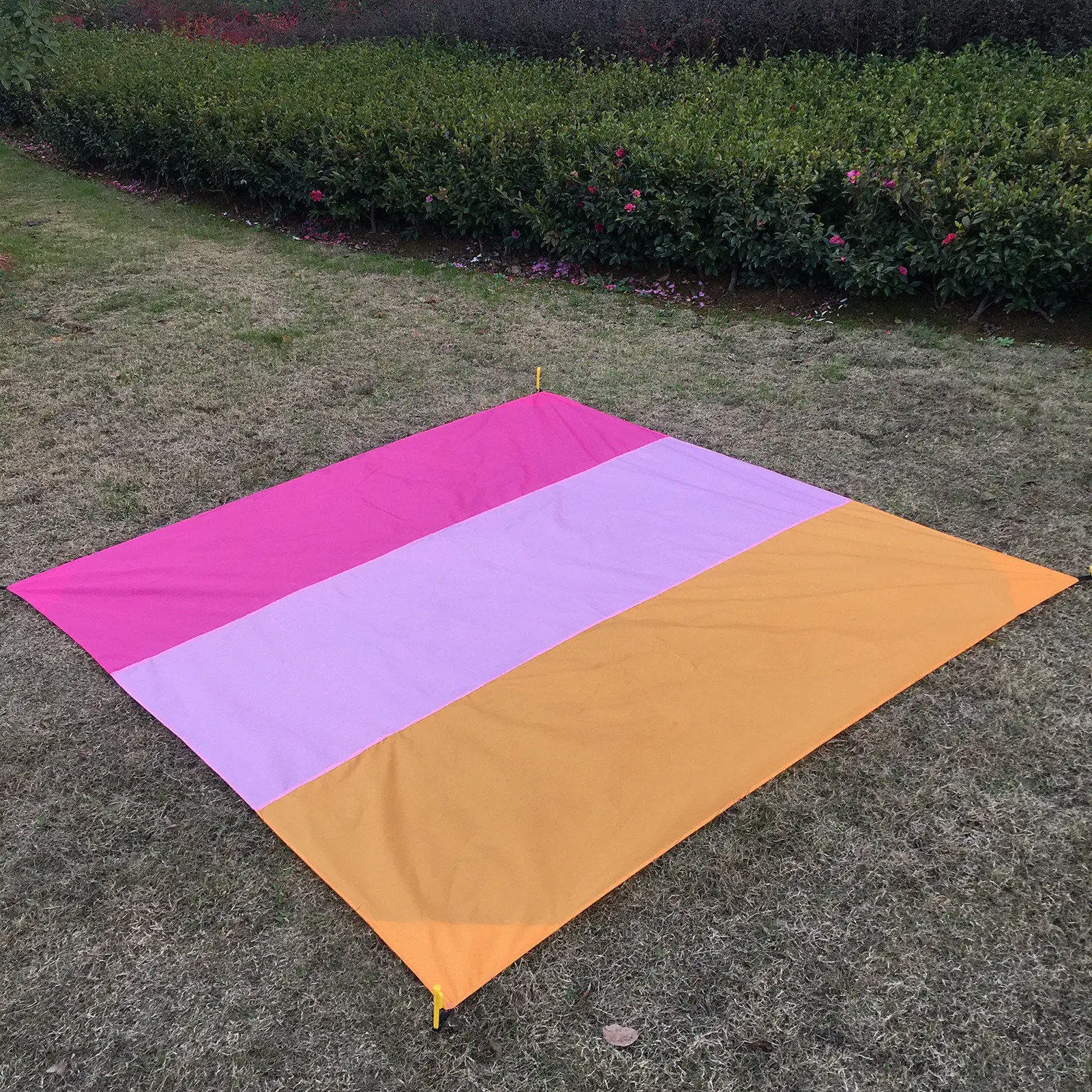 

2M * 1.45M Beach Blanket For Camping Vacation Outdoor Travel Sand-proof And Waterproof Foldable Portable Picnic Mat Sleeping Mat