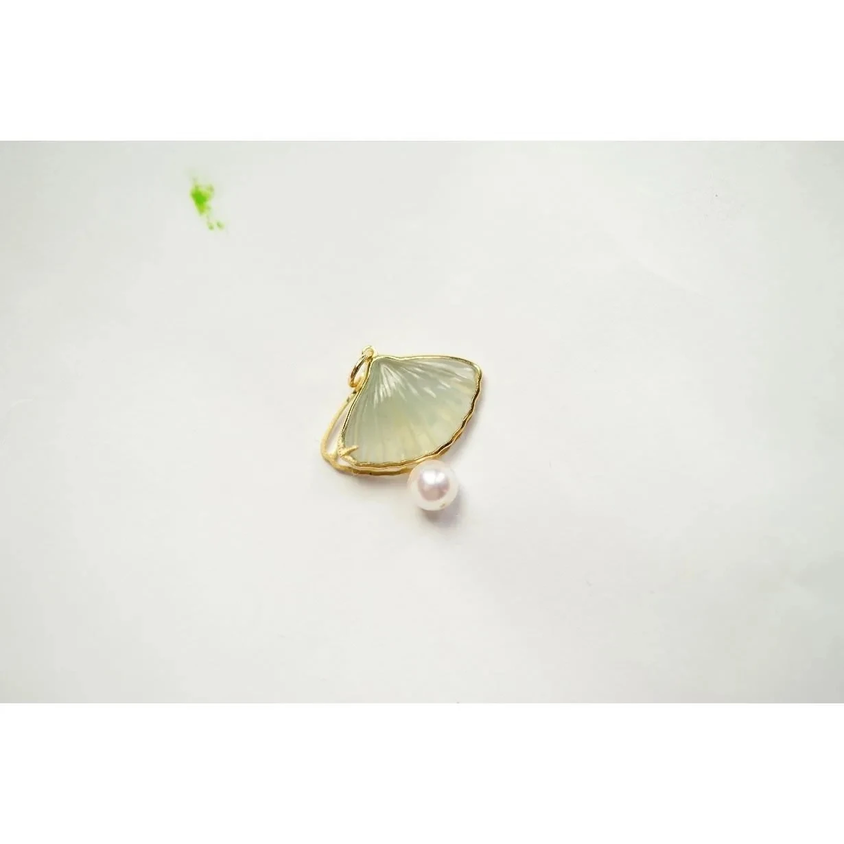 

[Zhenbei] Gao Bing Chalcedony Pendant Akoya Sea Pearls S925 Sterling Silver Inlaid