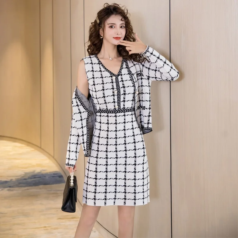 

New Autumn Vintage Plaid Knitted Sweater Two Piece Set Women Fashion V-neck Cardigans Coat Mini Short Dress Plaid 2pcs Suits