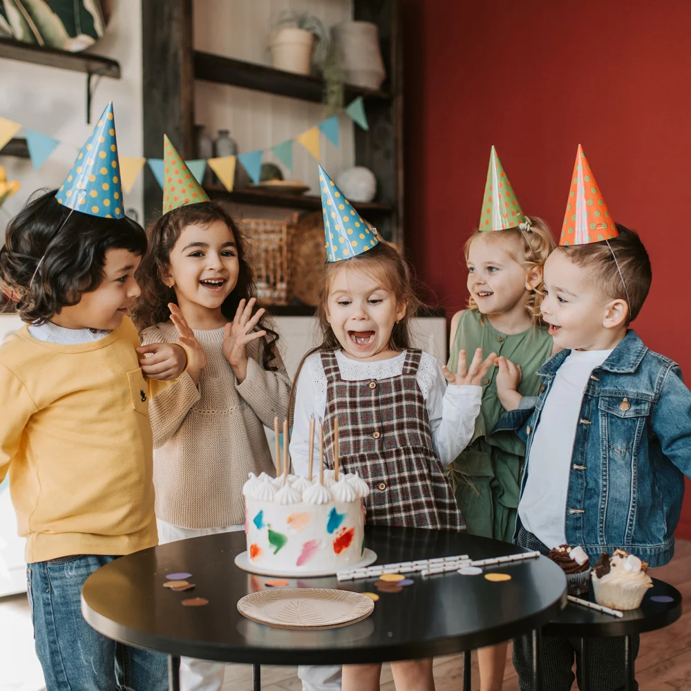 

8 Pcs Eco-friendly Palm Leaf Paper Plates Disposable Dinner Plates Dinnerware