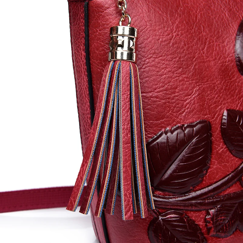 

MOTAORA New Chinese Style Women Shoulder Bag Vintage Embossed Tassel Shell Bags Female High Quality Leather Messenger Bag Ladies