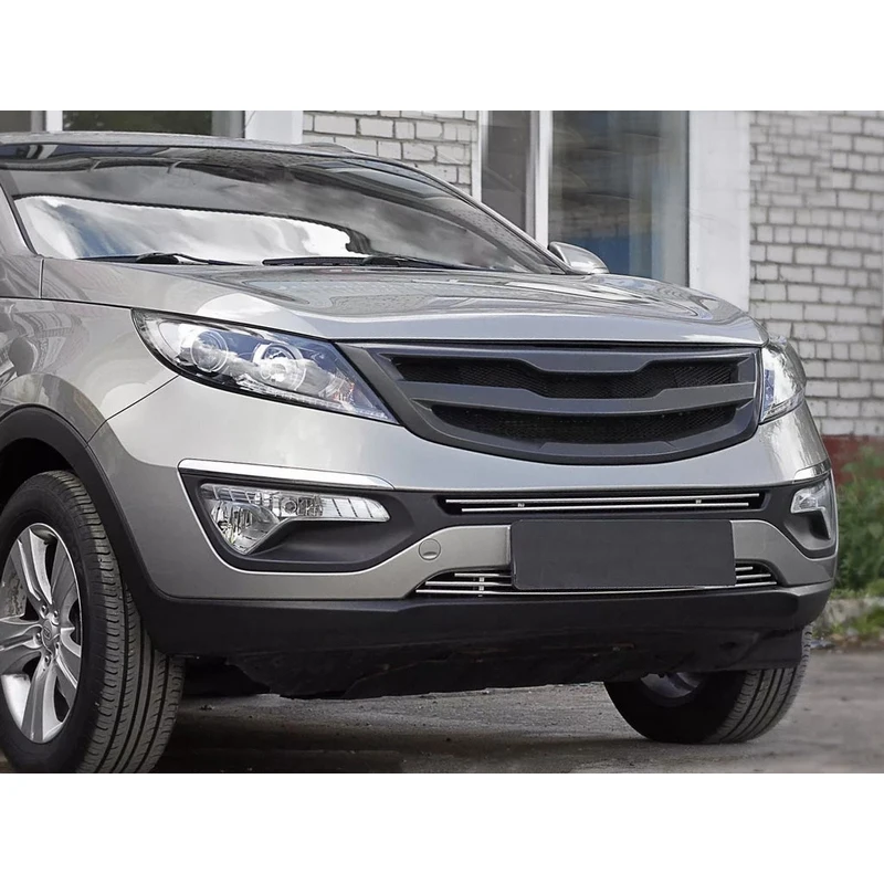 Решетка радиатора Kia Sportage 2010-2015 с черной сеткой (1 поперечина) var2 (глянец под