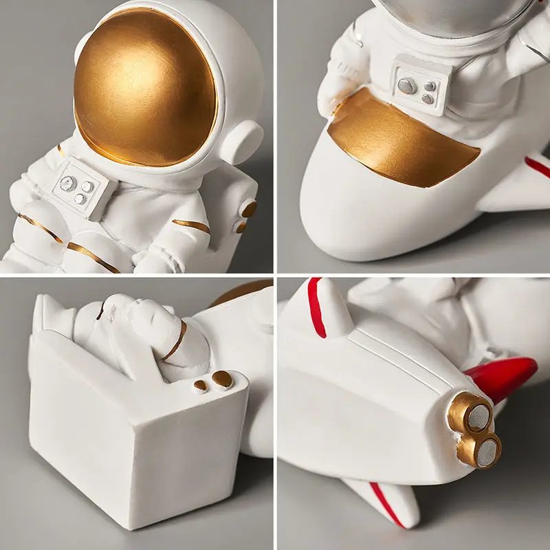 

Mini Cute Desk Office Desktop Astronaut Spaceship Decoration Small Ornaments Boy Gift For Home Decor