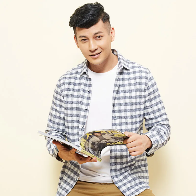 Мужская фланелевая рубашка синяя и черная хлопковая в клетку с длинным рукавом