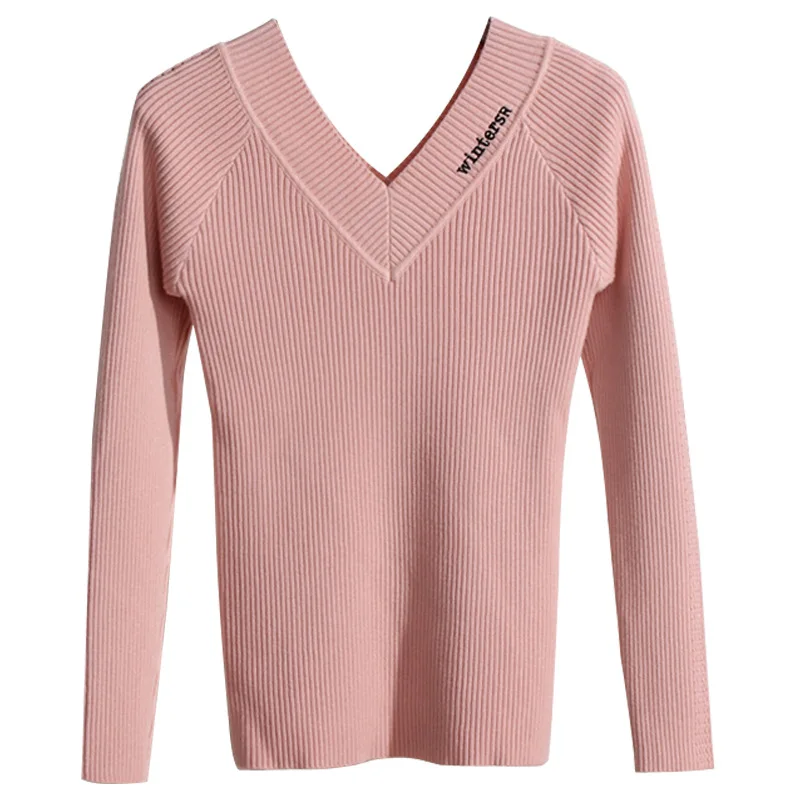 

2020 women's winter new hedging knitted temperament commuter base solid color letter V-neck slim thick sweater