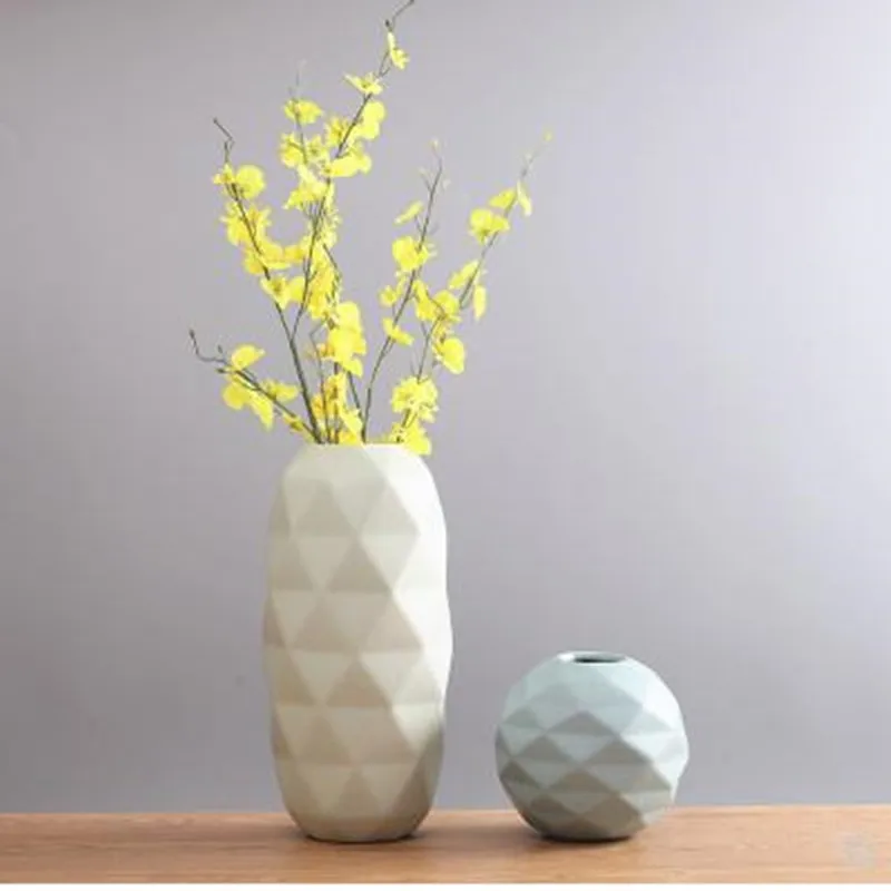 

2020 European-style home decoration, water chest vase, creative artwork, home office desktop decoration gift