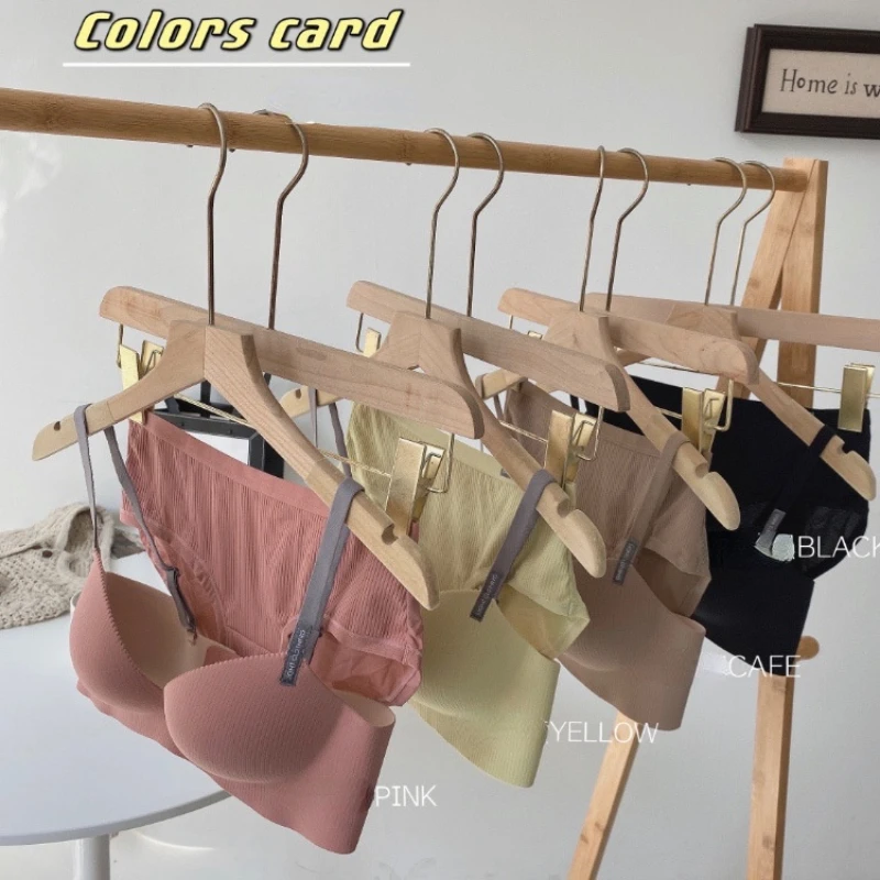 

The New Smooth Solid Color Small Chest Thickened and Gathered Underwear Set Comfortable No-underring Deep V-side Adjustable Bra