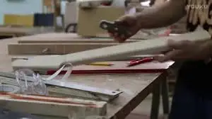 Высокое качество FPST-1055 желтый цвет сплошной корпус белая Накладка электрогитары