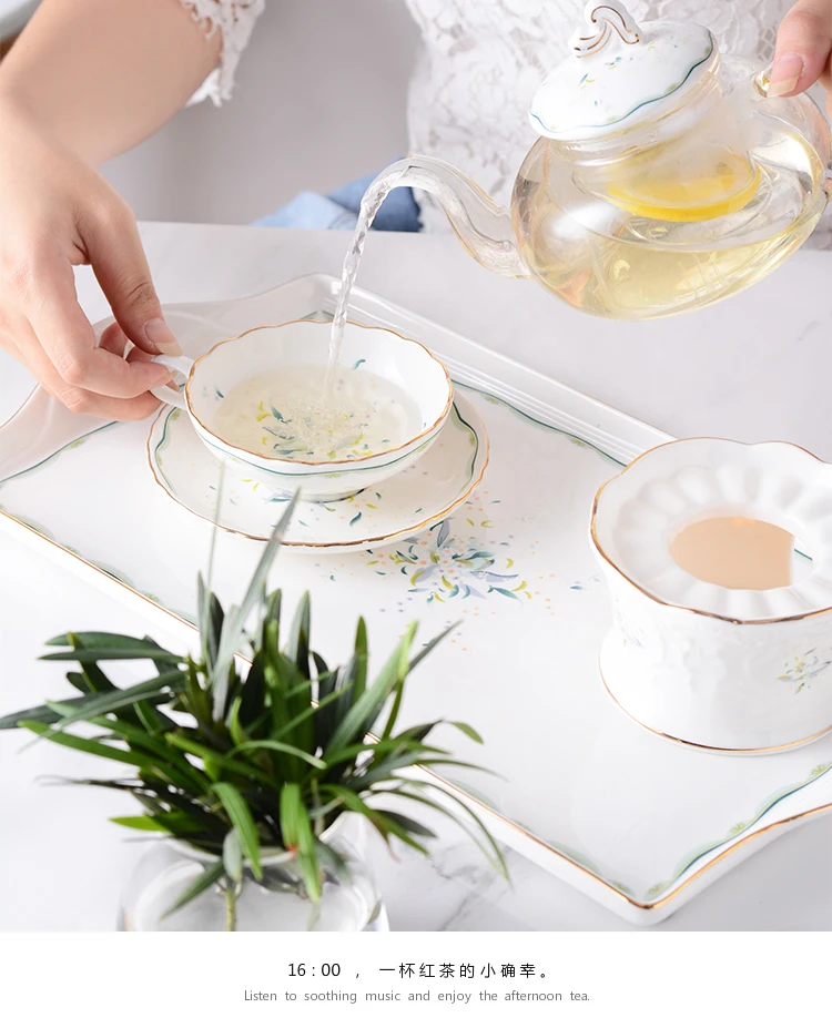 

White High Quality Luxury Bone China Coffee Cup Beautiful and Saucer Set Cute Afternoon Tea Cup Filizanki Do Kawy Mug BD50CS