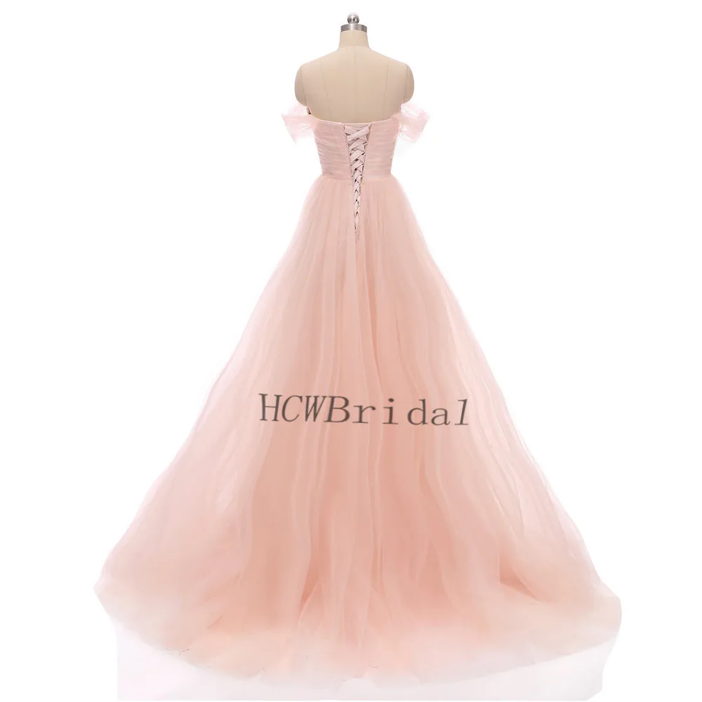 Изящное Тюлевое вечернее платье принцессы с вырезом лодочкой и открытыми