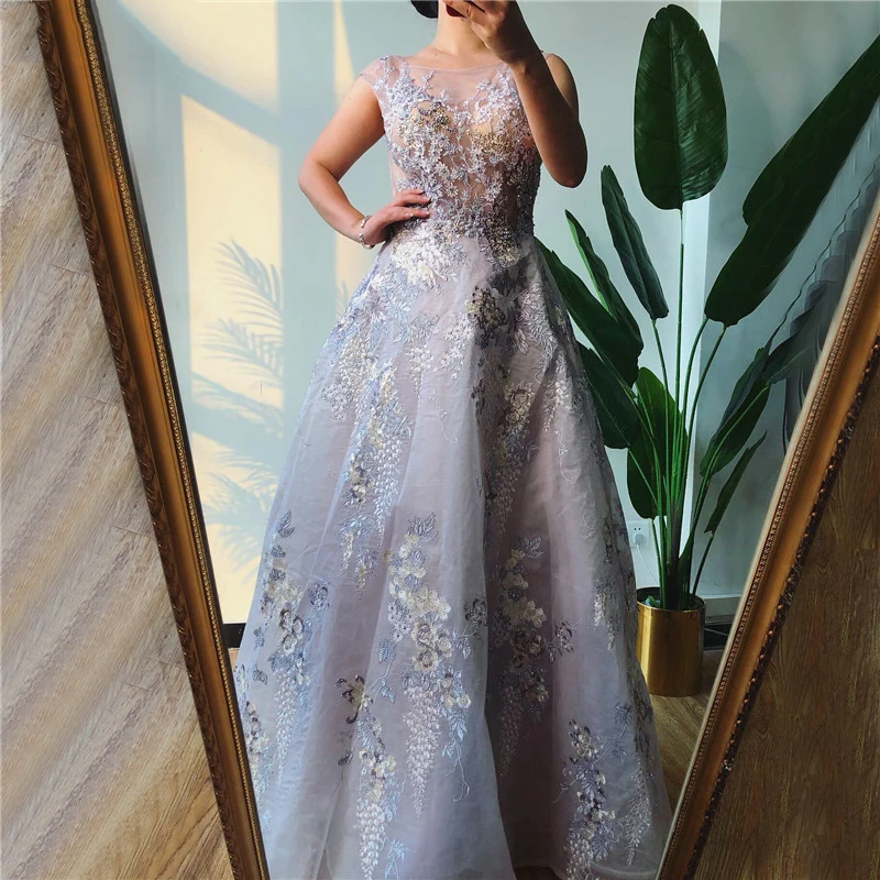 

YILIBER New simple wedding dress backless sleeveless design chiffon lace bride dresses princess dress plus size tailor-made