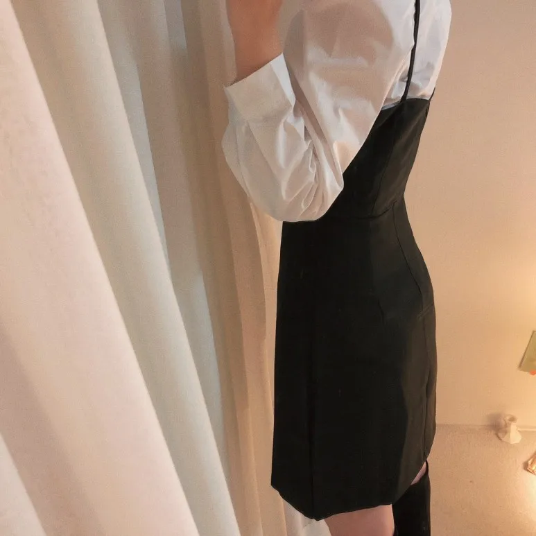 

Autumn Winter Women Two 2 Piece Set Outfits Long Sleeve O-neck Blouses and High Waist Slim Sexy Mini Spaghetti Strap Dress Suit