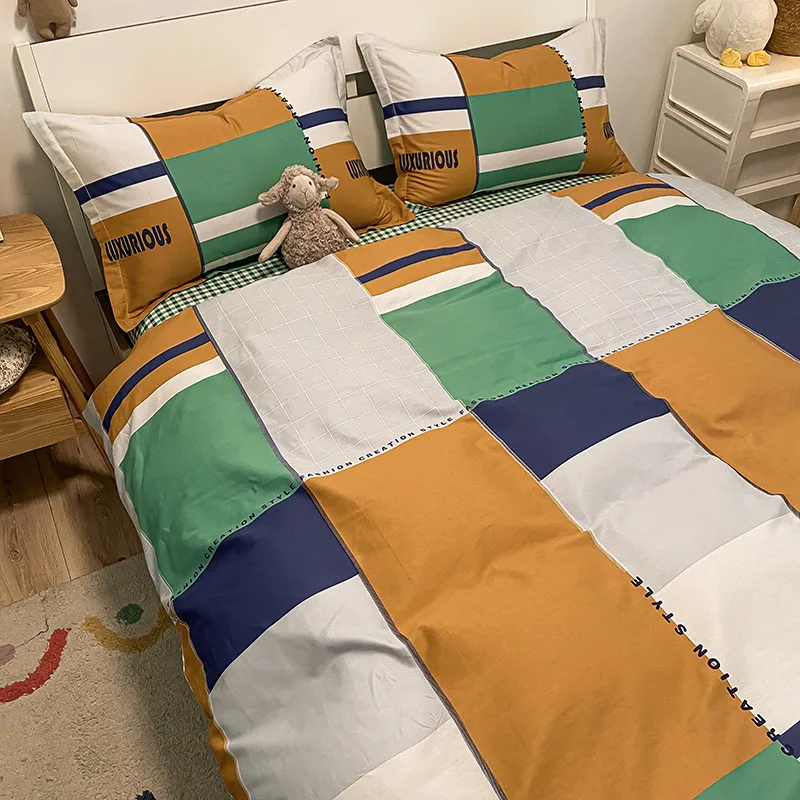 

Four-Piece Bed Sheet, Duvet Cover, Pillowcase, 100% Cotton, Comfortable At Home, Bedding, Stylish And Simple