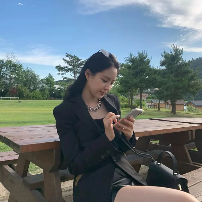 

Fashionable Scheming Waist Hugging Hollow-out women's Elegant Commuter Simple blazer coat