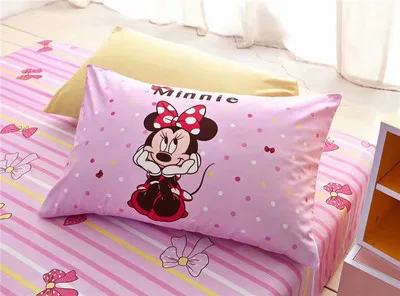 Наволочка Disney из 100% хлопка 1 шт. мультяшный красный Микки и Минни домашний